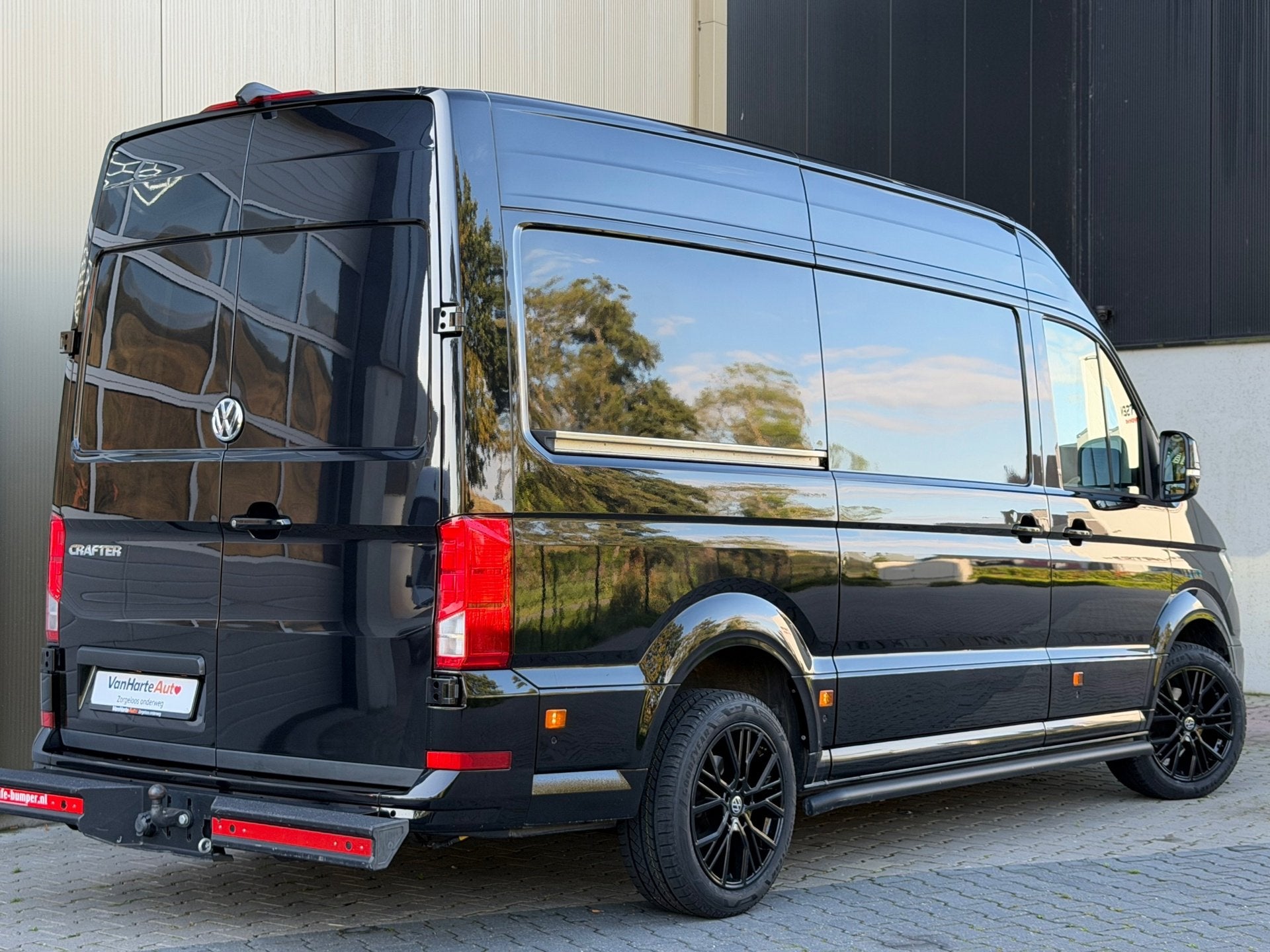 Volkswagen Crafter 35 2.0 TDI L3H3|Carplay|Dealer onderhoude, Dealer onderhouden, Gebruikt, 4 cilinders, Volkswagen