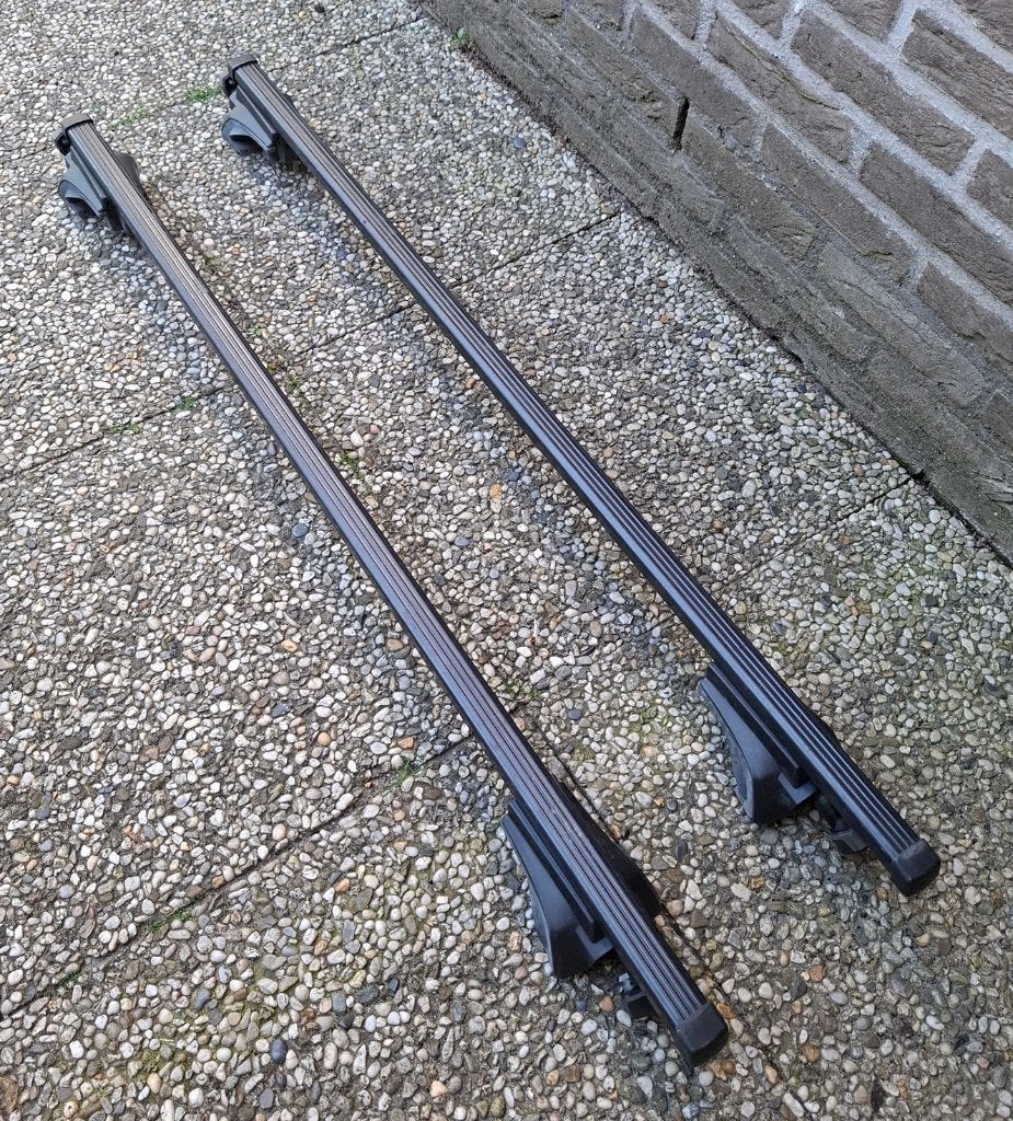 Thule dakdragerset Loadbar 761 en Rapid System 757, Auto diversen, Ophalen, Gebruikt