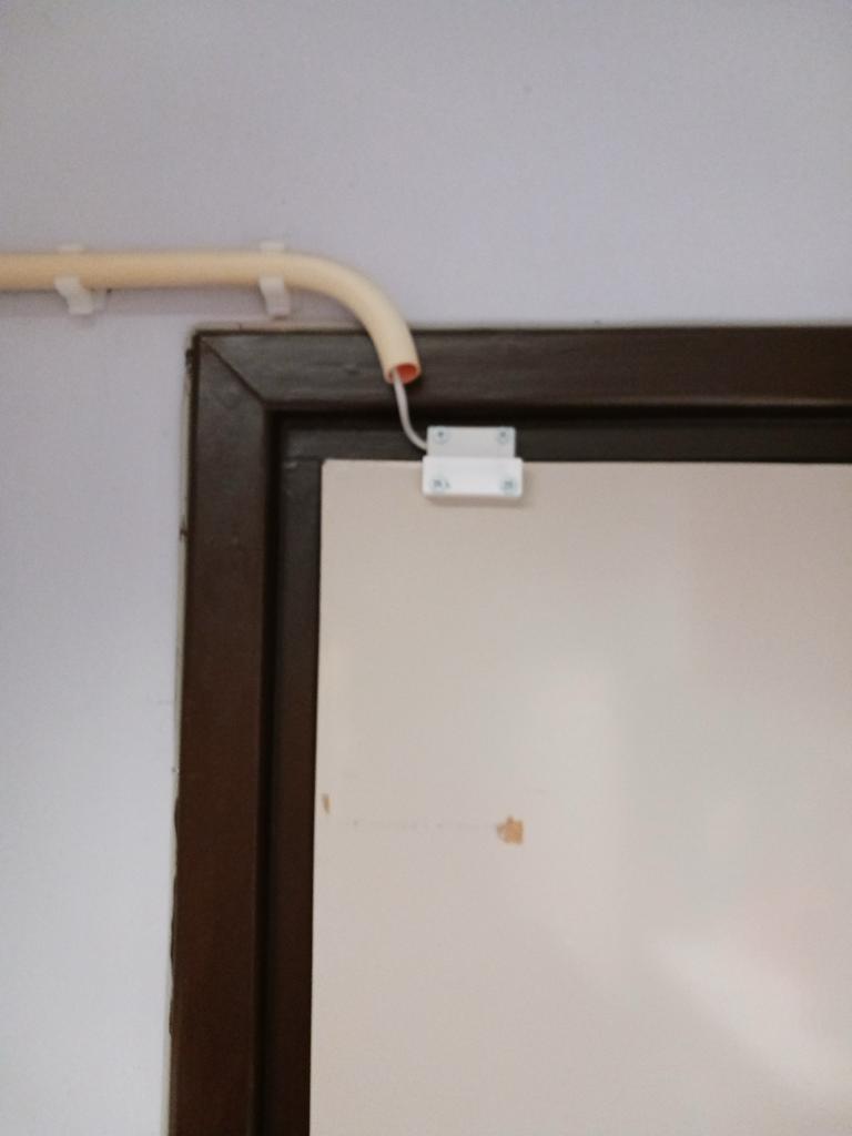 Complete Beveiligingsinstallatie met Hikvision DVR en sensor, Doe-het-zelf en Verbouw, Ophalen of Verzenden, Gebruikt, Compleet systeem