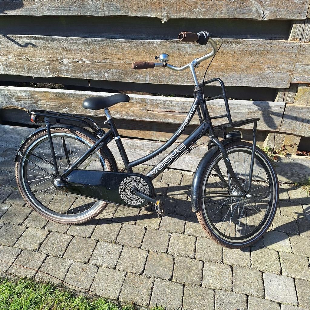Vogue damesfiets met voordrager, Ophalen of Verzenden
