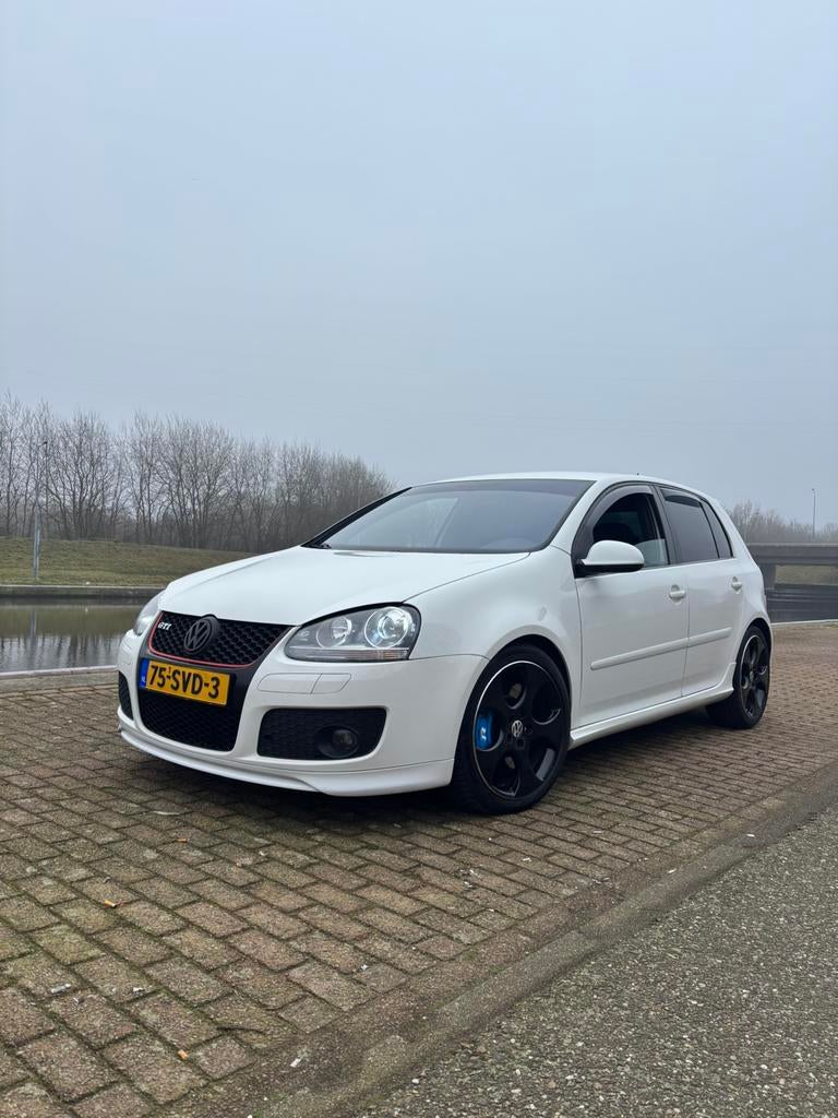 Volkswagen Golf 2.0 TFSI GTI Edition 30 DSG, Auto's, Zwart, Leder en Stof, Wit, 366 pk