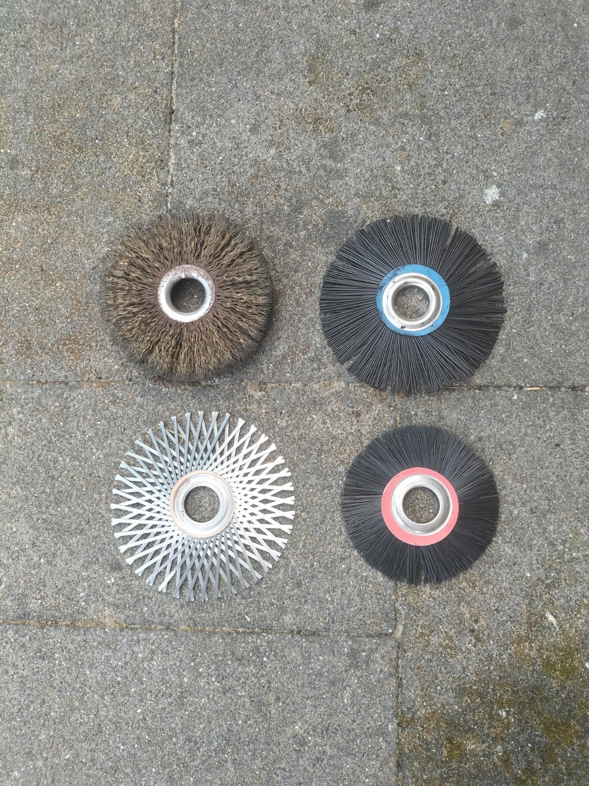 Schoorsteen veeg borstels te koop, Ophalen of Verzenden, Minder dan 700 watt, Haakse handslijpmachine
