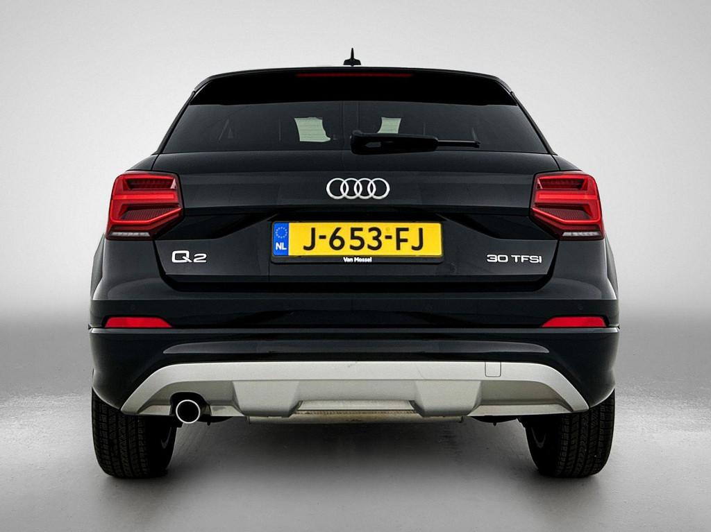 Audi Q2 30 TFSI epic | CAMERA | NAVIGATIE | TREKHAAK | KLIMA, Voorwielaandrijving, Stof, Gebruikt, 1200 kg