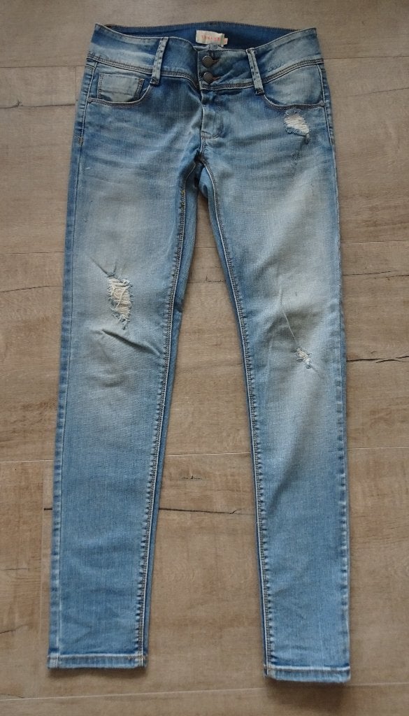 SPIJKERBROEK VAN TAHNEE MAAT 38, Kleding | Dames, Blauw, Ophalen of Verzenden, Zo goed als nieuw, W30 - W32 (confectie 38/40)