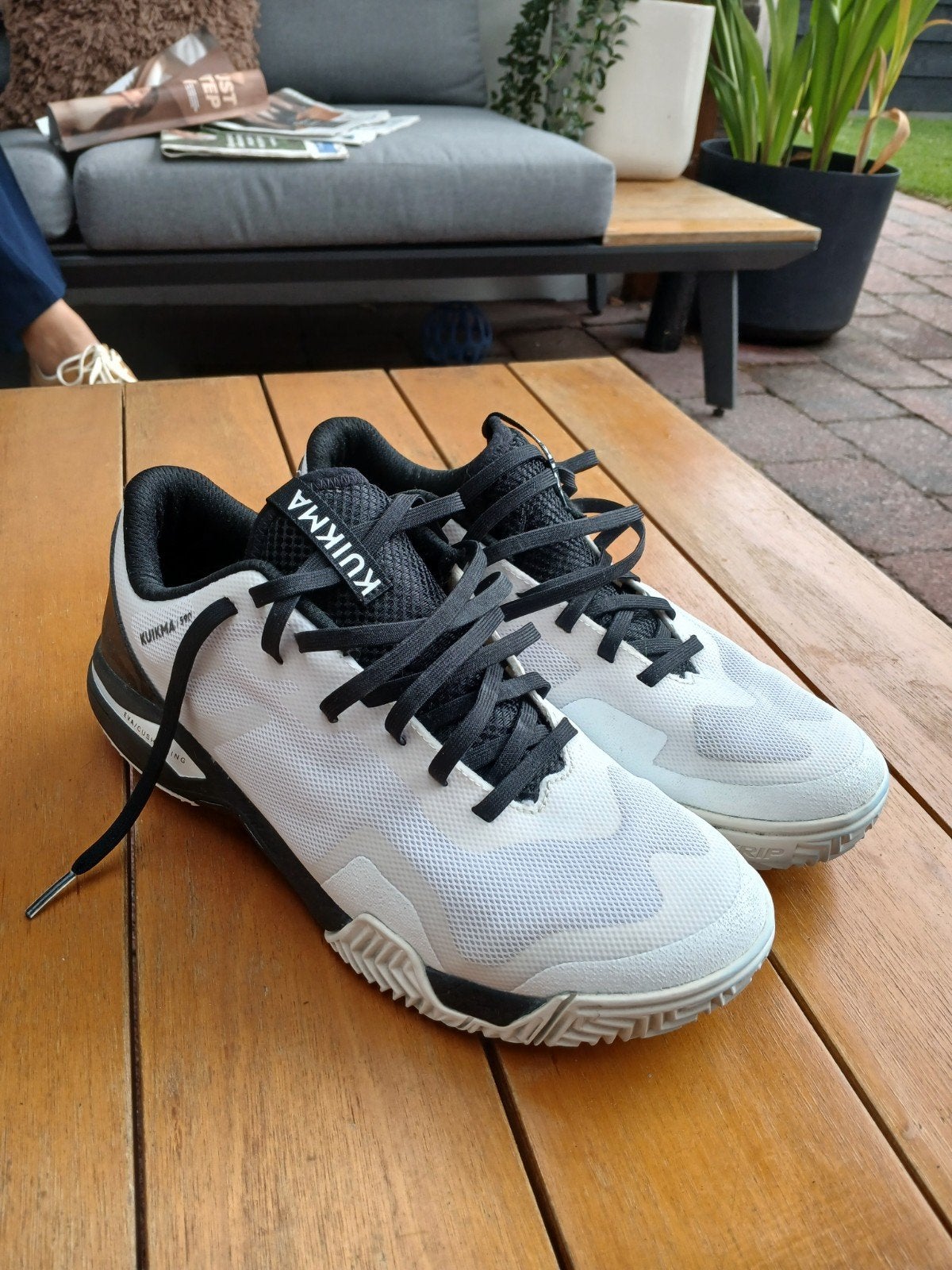 Kuikma padelschoenen maat 42.5-43 - Zo goed als nieuw!, Ophalen of Verzenden, Nieuw, Padelschoenen