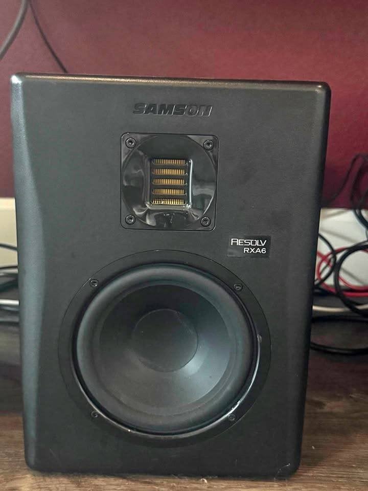 Samson Resolv RXA6 100W actieve studio monitor speakers, Audio, Tv en Foto, Studiomonitor, Inclusief kabels, Zo goed als nieuw