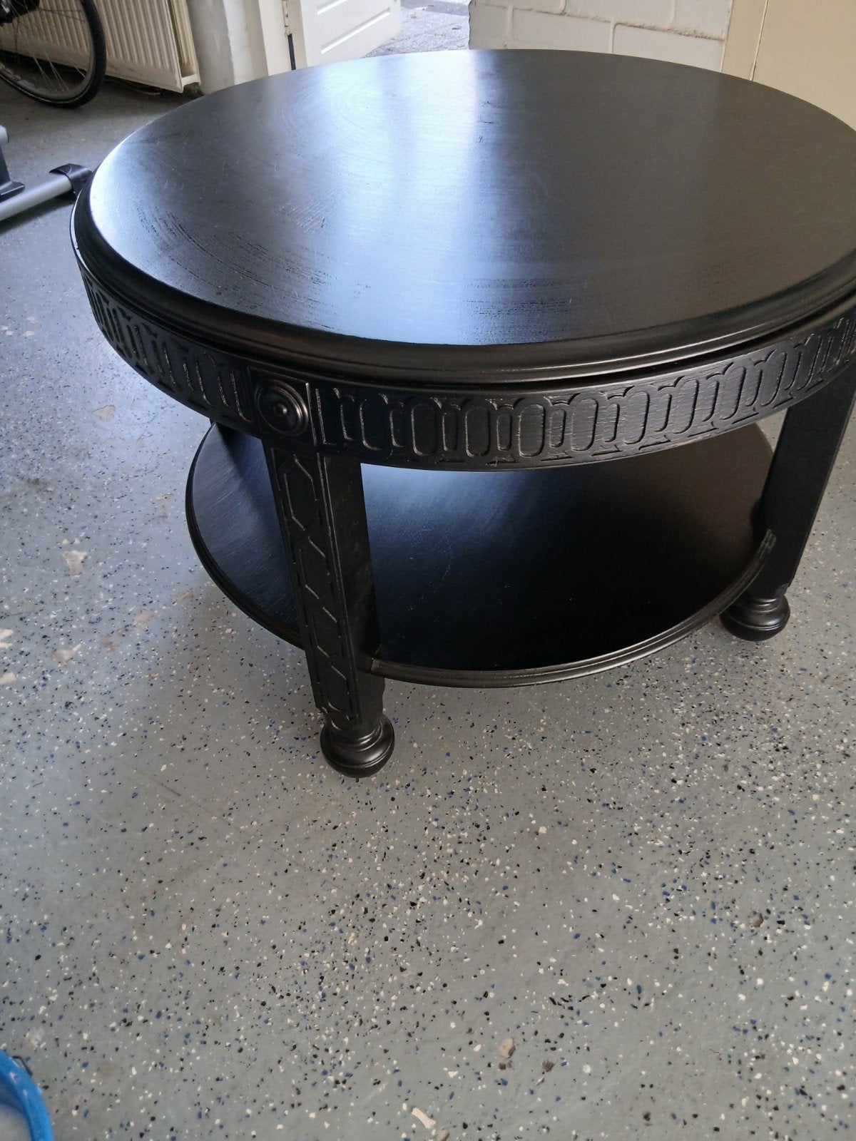 salontafel / bijzettafel zwart gratis, Huis en Inrichting, Tafels | Salontafels, Ophalen, Rond, 50 tot 100 cm, 50 tot 100 cm