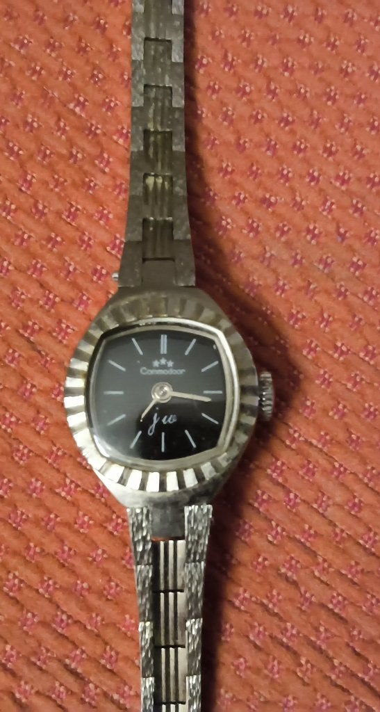 Ziverkleurig horloge, Sieraden, Tassen en Uiterlijk, Overige merken, Staal, Polshorloge, Ophalen of Verzenden