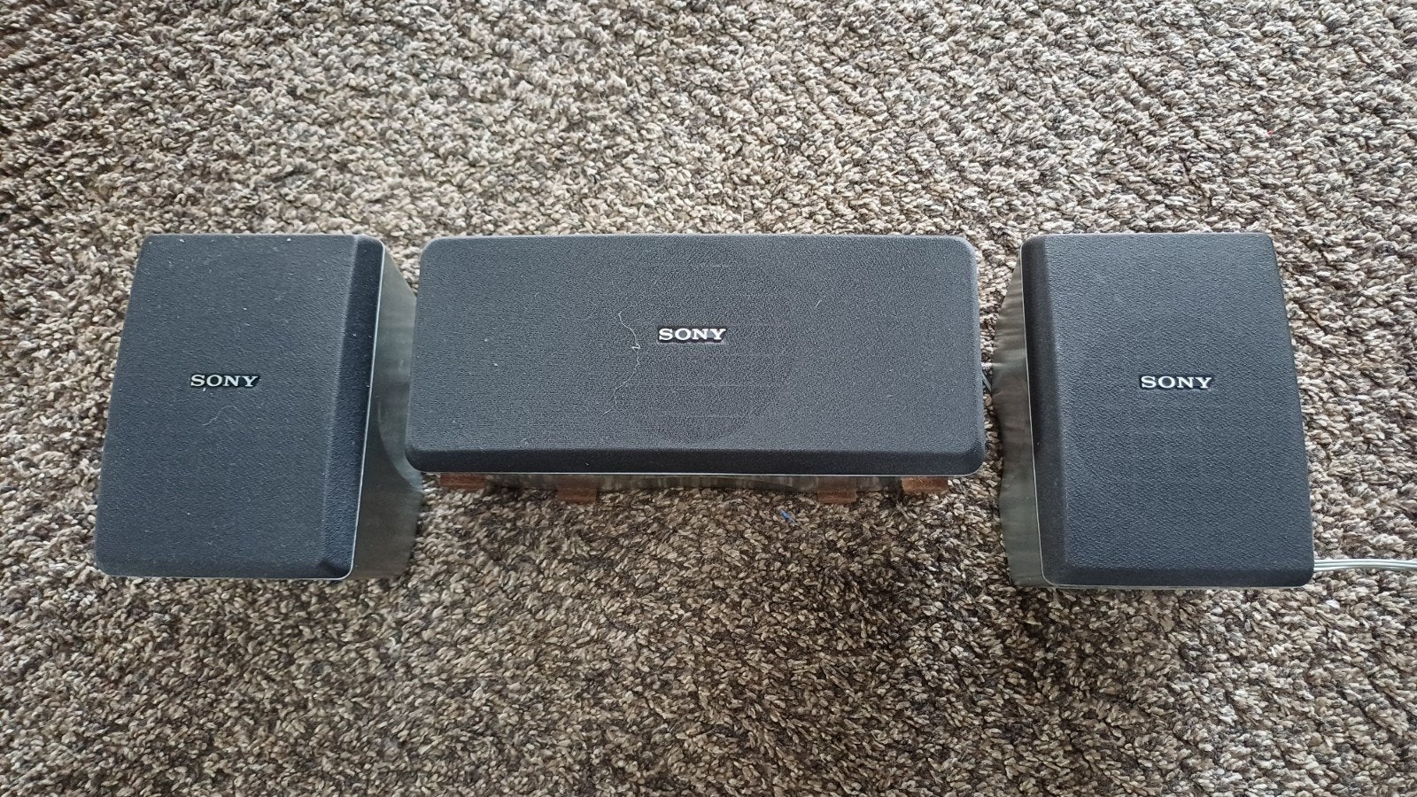 Sony center en rear speakers. SS-CN115 & SS-CR115 (2st)