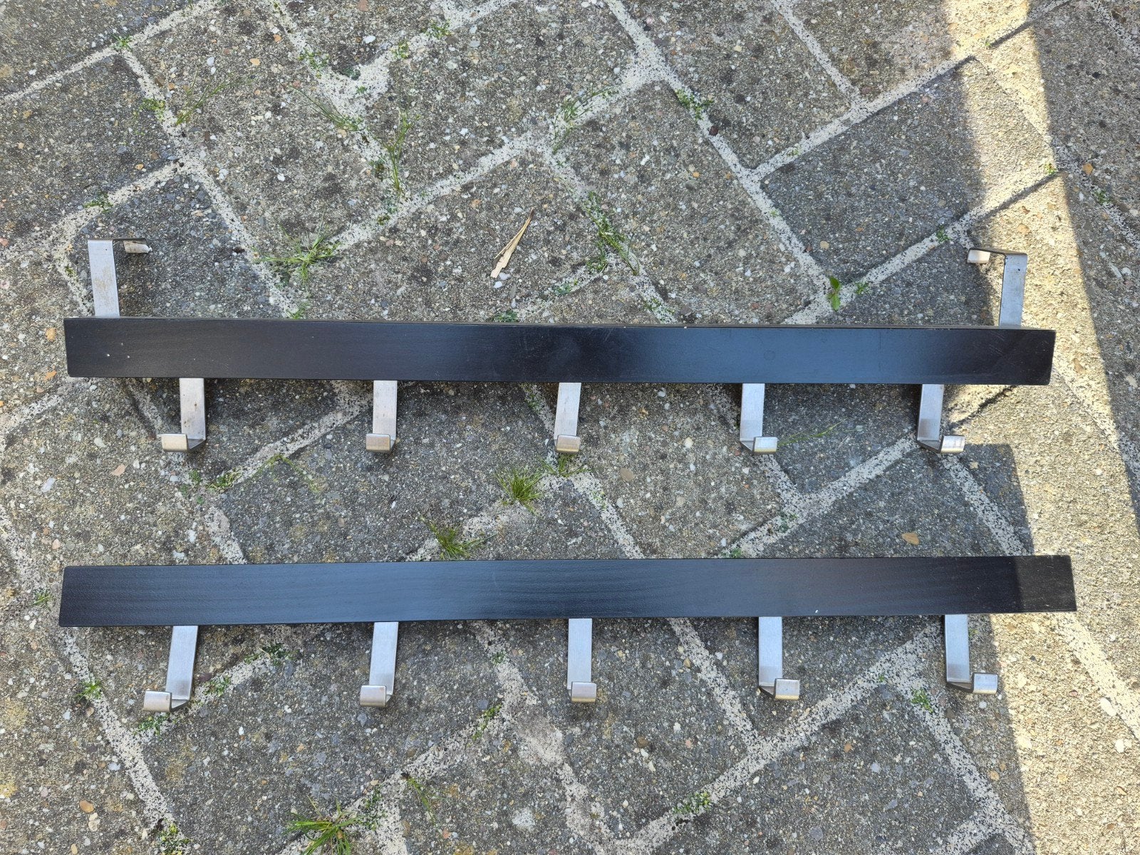 IKEA TJUSIG wand- en deurkapstok (2 stuks), Gebruikt, Minder dan 100 cm, Metaal, Ophalen