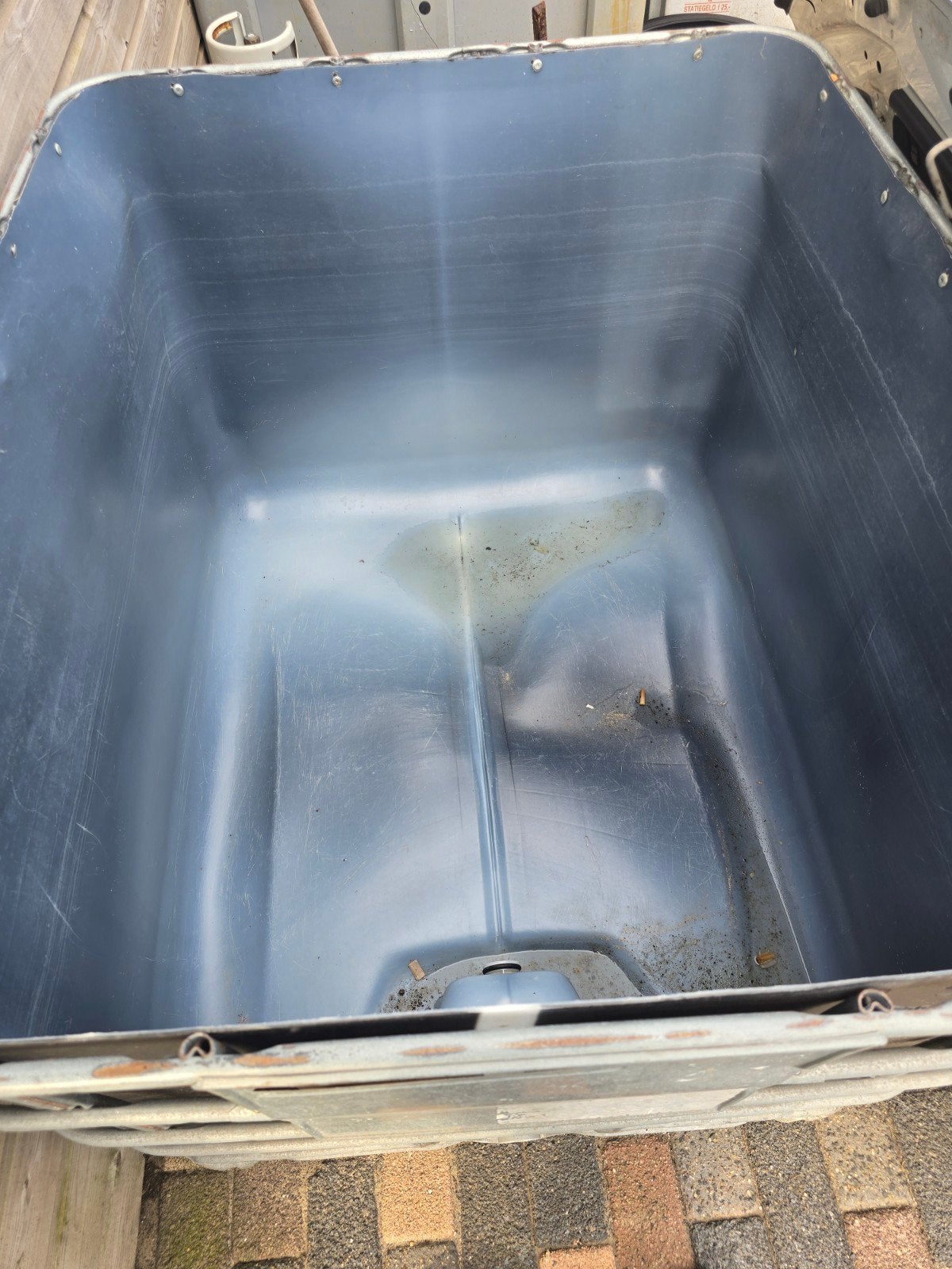te koop 5 ibc vatrn 1000 liter voor opslag oudijzer metalen, Ophalen, Kunststof, Gebruikt, Met kraantje