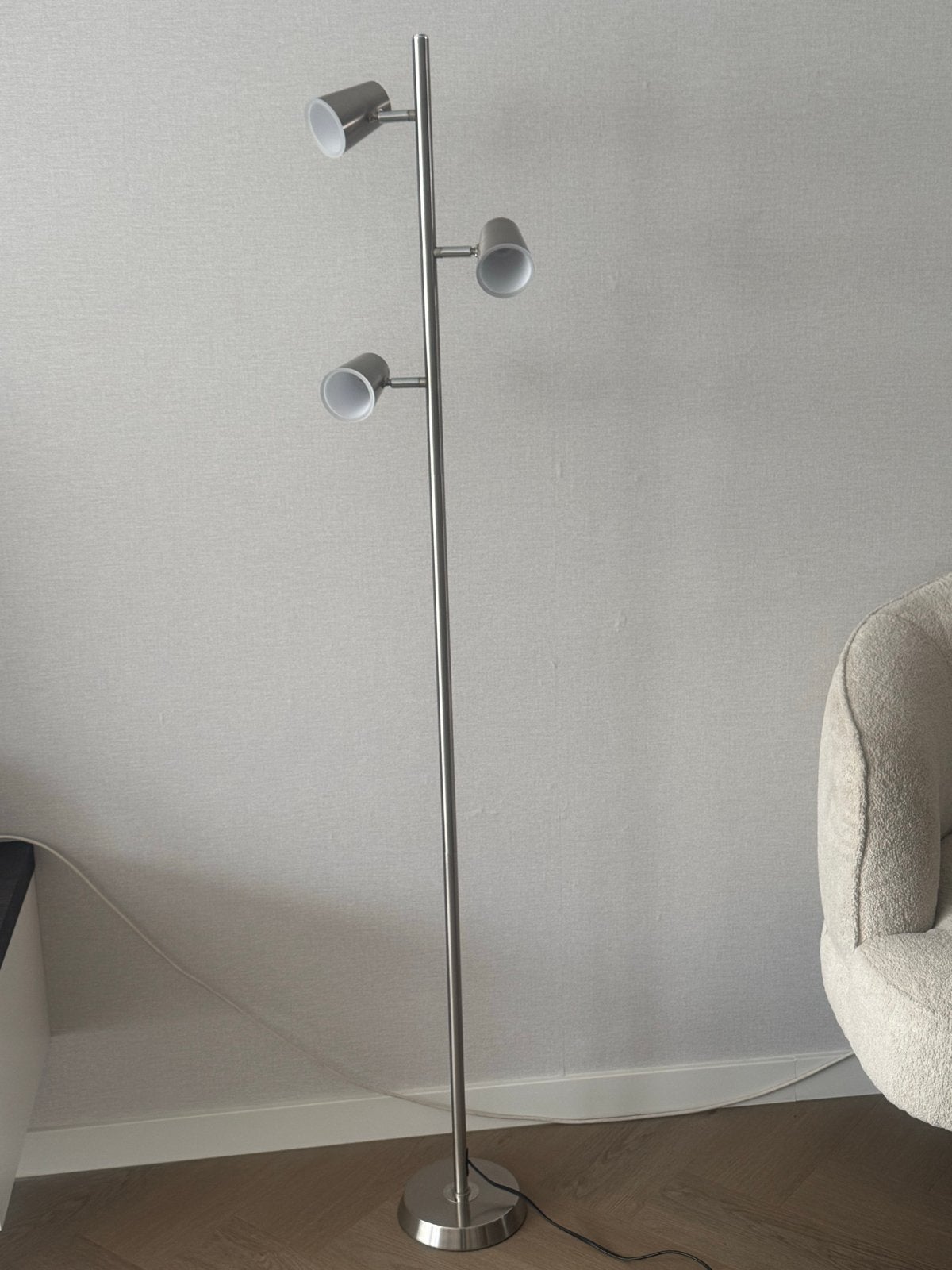 2 Moderne LED Vloerlamp Narcos - Nikkel Mat - Verstelbaar, Ophalen, Nieuw, Overige fittingen, Metaal