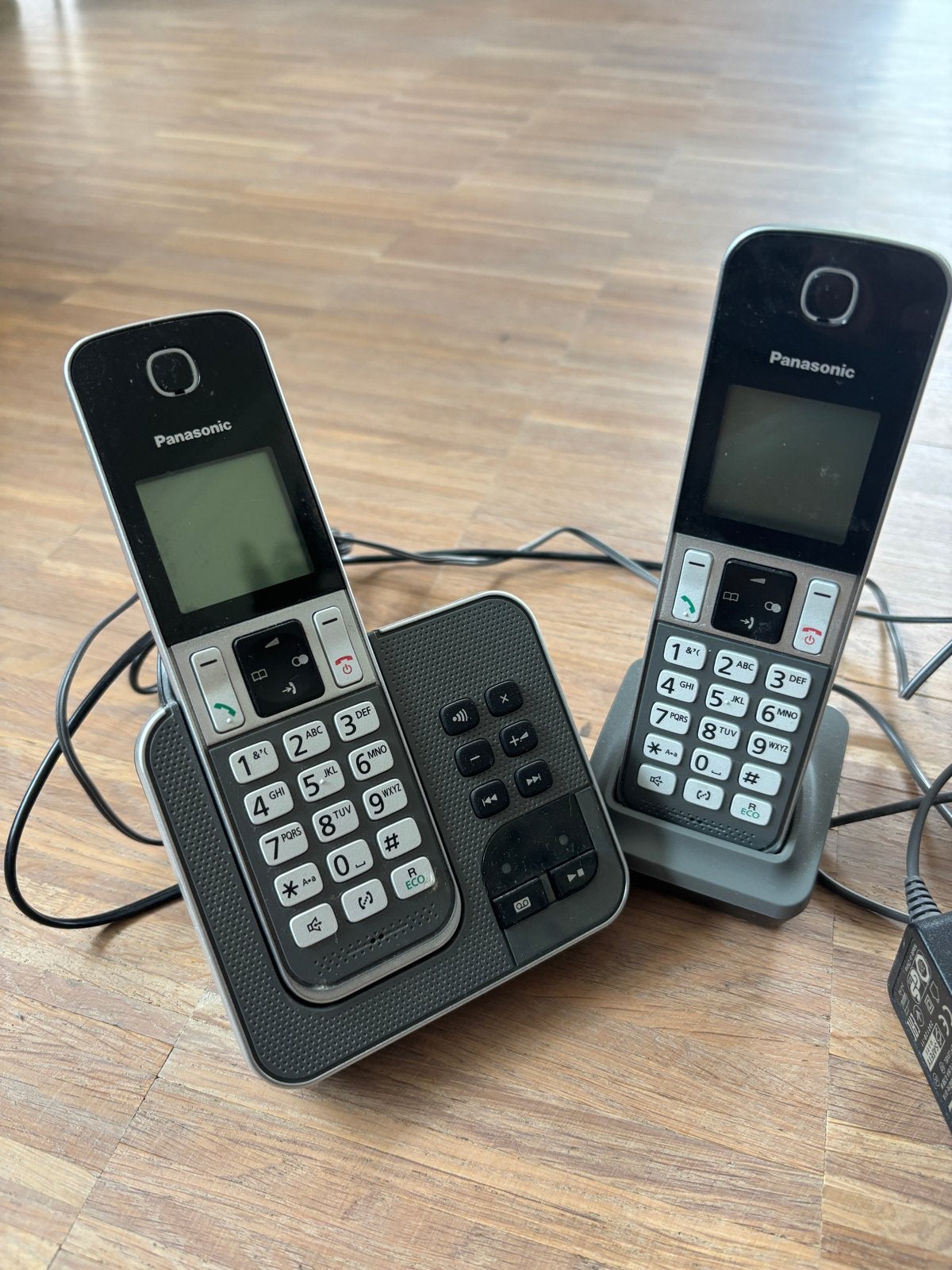 Panasonic KX-TGD320NL Draadloze Telefoonset (2 Handsets), Ophalen of Verzenden, Gebruikt, 2 handsets