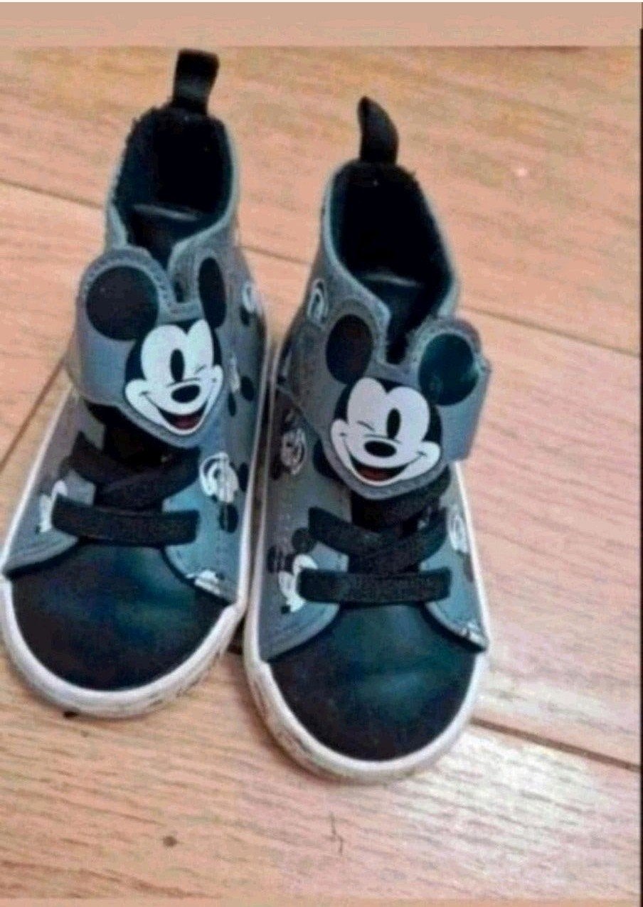 Mickey Mouse schoenen maat 22, Schoentjes, Ophalen of Verzenden, Zo goed als nieuw, Jongetje