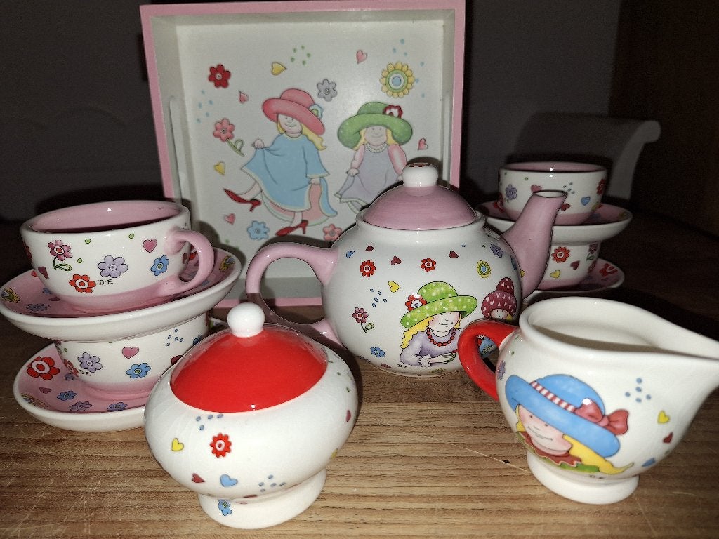 Een echt kinderservies 14-delig van Douwe Egberts, Verzamelen, Ophalen of Verzenden, Zo goed als nieuw