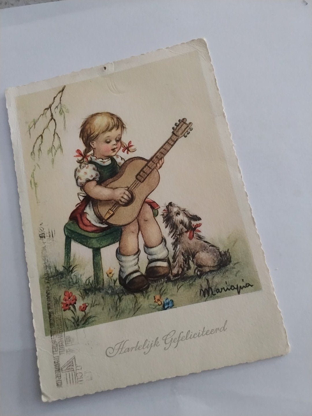 ansichtkaart meisje met gitaar en hondje,  Maria Pia, Ophalen of Verzenden, Gelopen