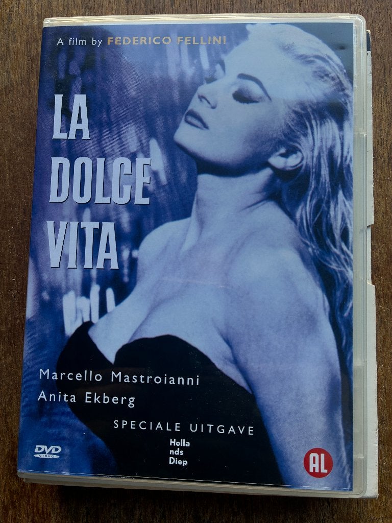 La dolce Vita DVD (Fellini), Cd's en Dvd's, Dvd's | Klassiekers, Nederlands, Zo goed als nieuw, 1940 tot 1960, Vanaf 12 jaar