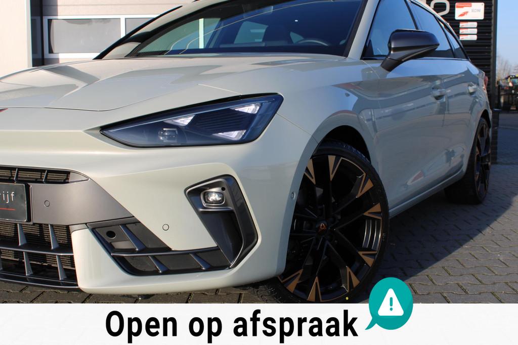 CUPRA Leon Sportstourer 1.5 TSI Mild-Hybrid VZ Performance /, Auto's, Zwart, 150 pk, Origineel Nederlands, Adaptive Cruise Control