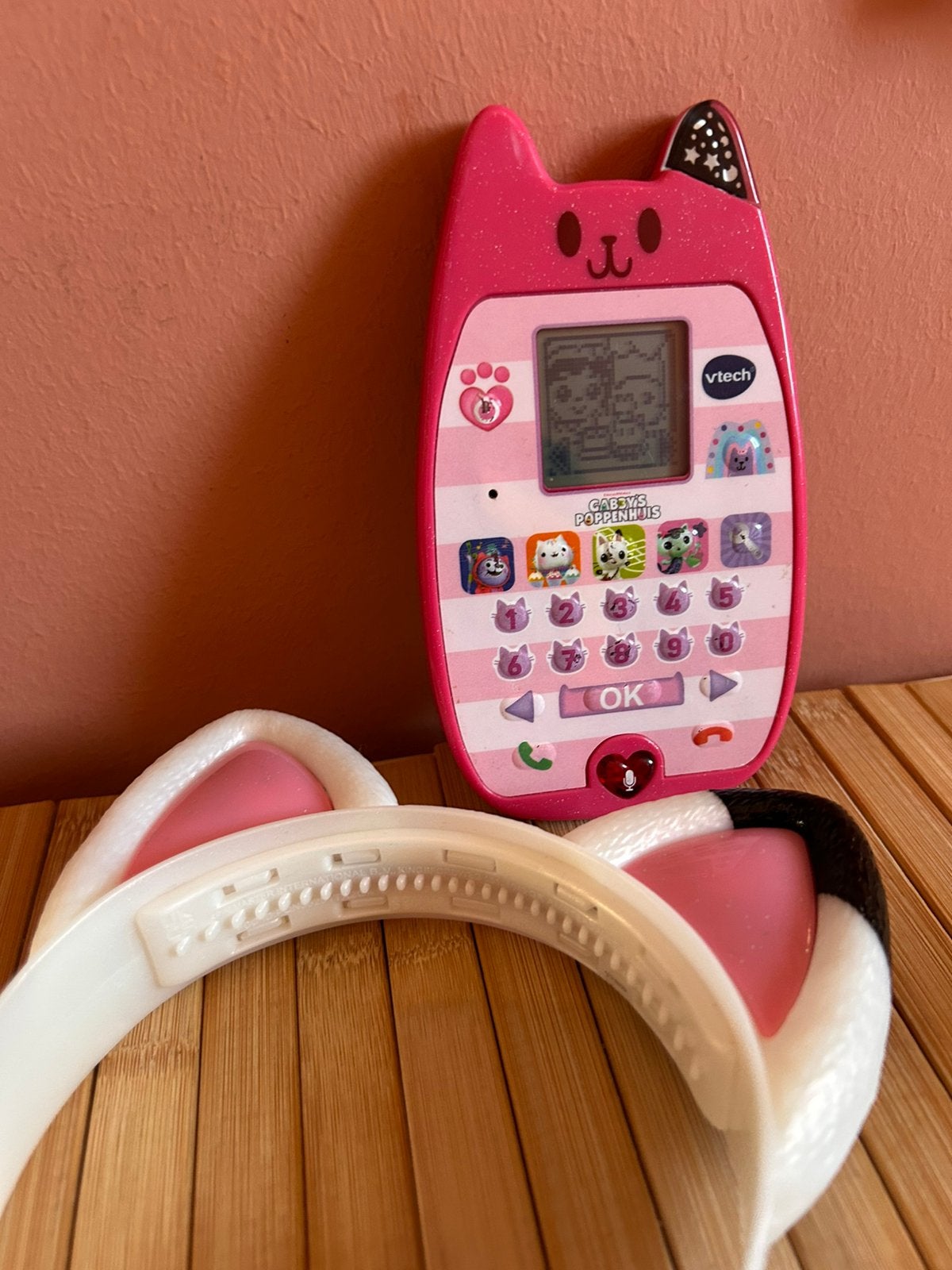 VTech Gabby’s speelgoedtelefoon +Gabby katten oor, Kinderen en Baby's, Speelgoed | Vtech, Ophalen, Zo goed als nieuw
