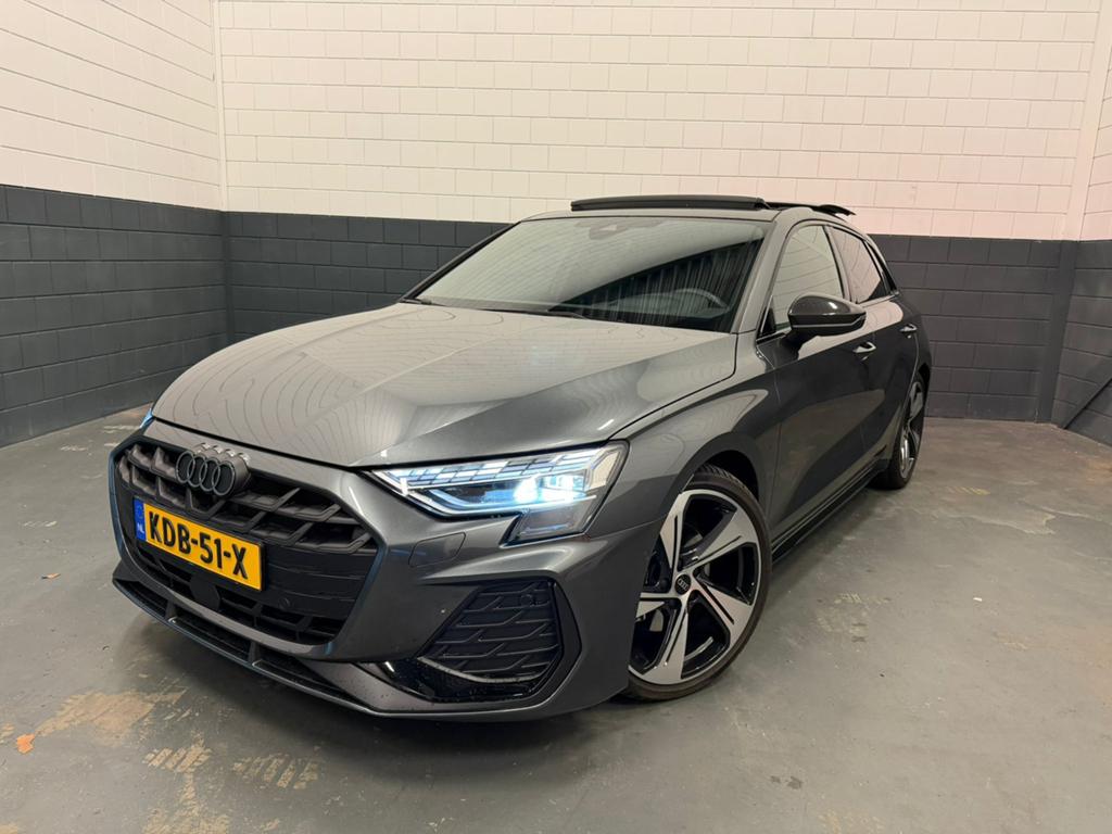 AUDI A3 SPORTBACK 35 TFSI S Line BTW Pano|RS SEAT|Sfeer|Full, 1300 kg, 1498 cc, 4 cilinders, 700 kg