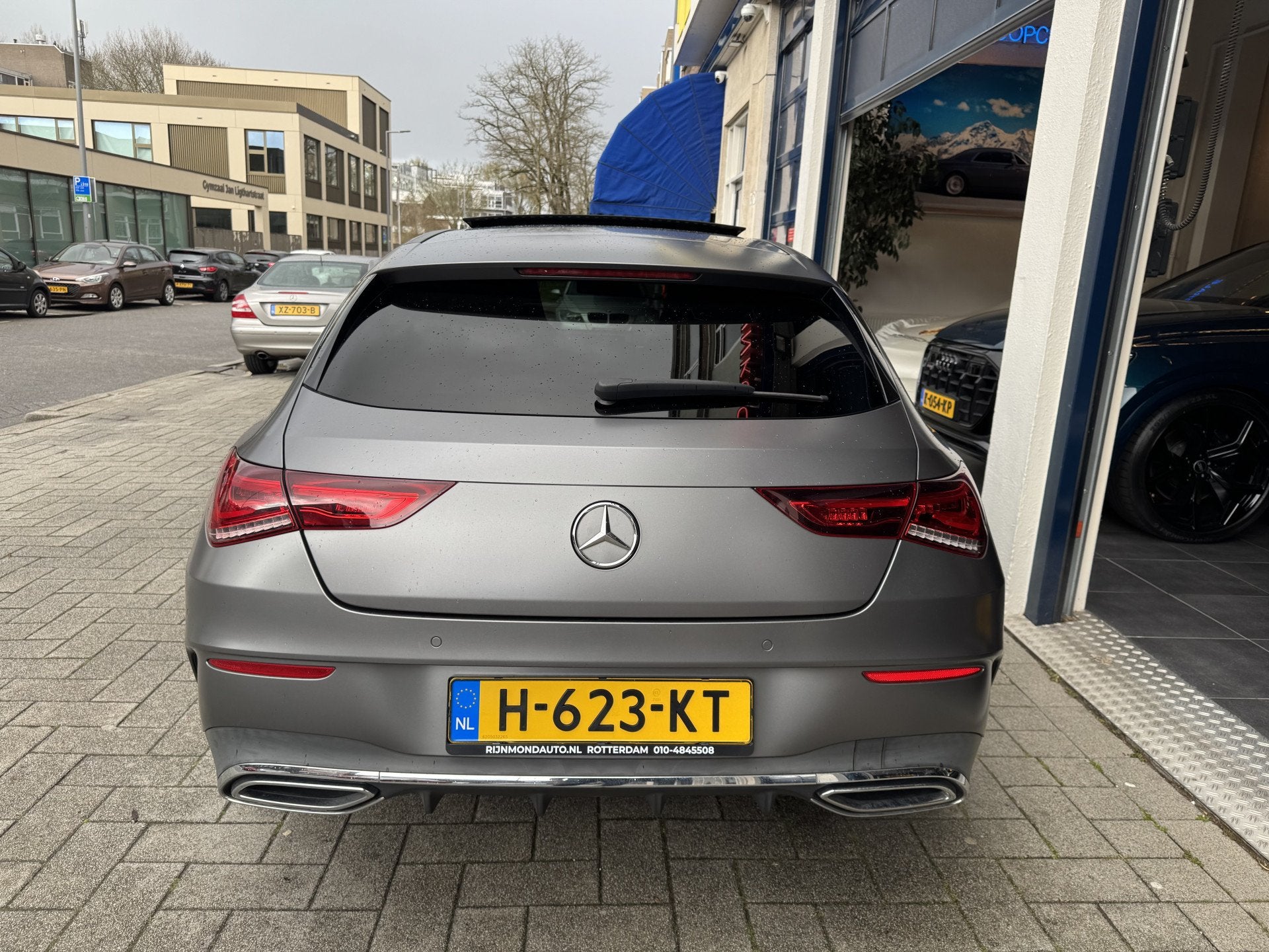 Mercedes-Benz CLA-Klasse Shooting Brake 200 AMG Premium Plus, Auto's, Gebruikt, 4 cilinders, Leder en Stof, Origineel Nederlands