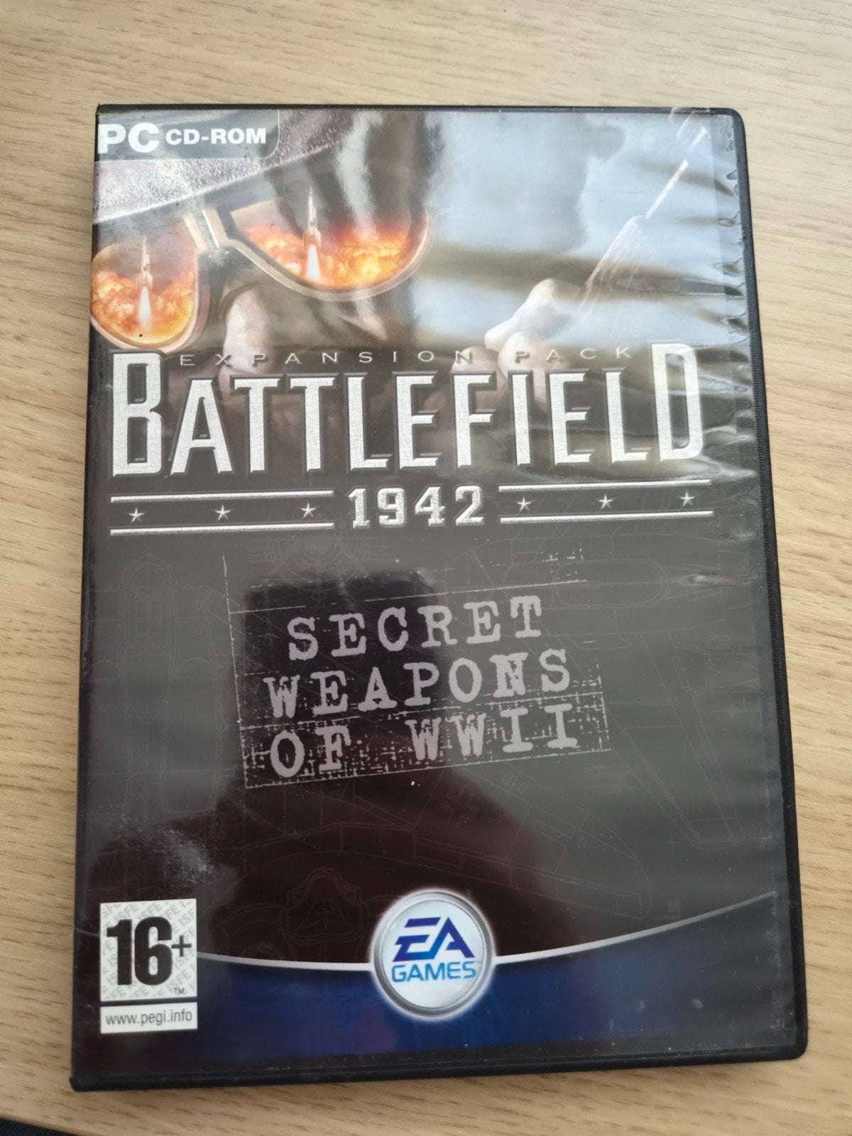 Battlefield 1942: Secret Weapons of WWII (PC) – Uitbreiding, Shooter, 1 speler, Ophalen of Verzenden, Zo goed als nieuw