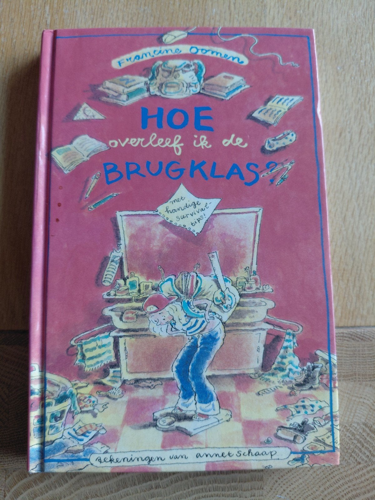 Francine Oomen - Hoe overleef ik de brugklas?, Boeken, Fictie algemeen, Francine Oomen, Ophalen of Verzenden, Zo goed als nieuw