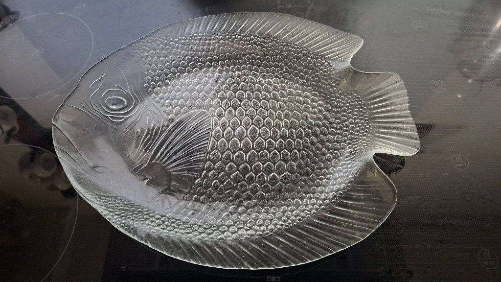 Glazen visschalen - Decoratieve schaal in visvorm /, Antiek en Kunst, Antiek | Schalen, Ophalen of Verzenden