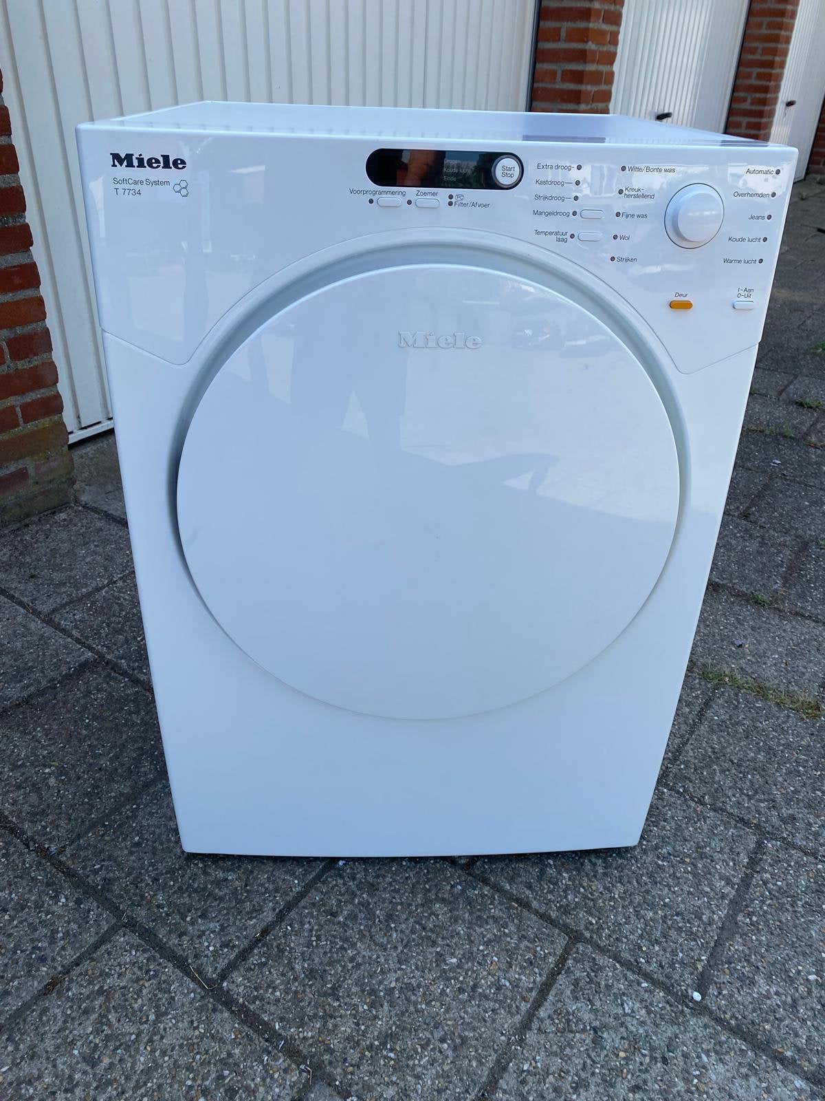 Miele luchtafvoer Droger, werkt perfect !, Witgoed en Apparatuur, Wasdrogers, Ophalen, 6 tot 8 kg, Luchtafvoer, Zo goed als nieuw