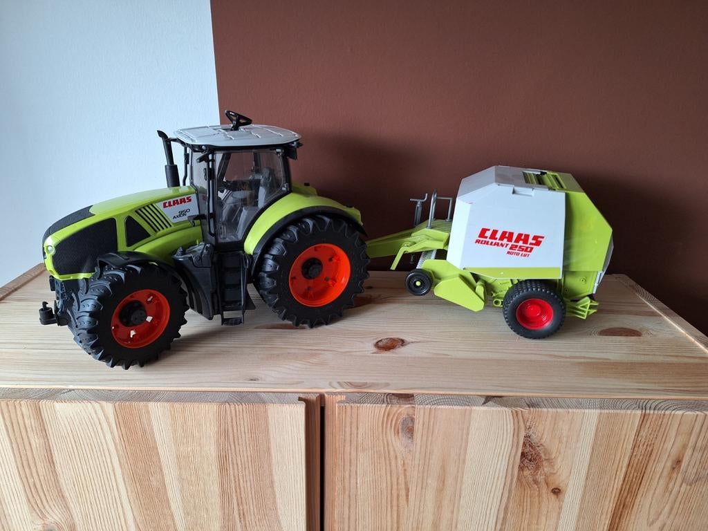Claas trekker met kar, Kinderen en Baby's, Speelgoed | Speelgoedvoertuigen, Ophalen, Zo goed als nieuw