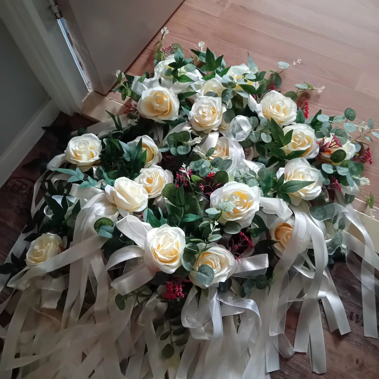 Bruiloft stoelbloemen en/of decoratie bloemengeel en wit, Huis en Inrichting, Ophalen of Verzenden