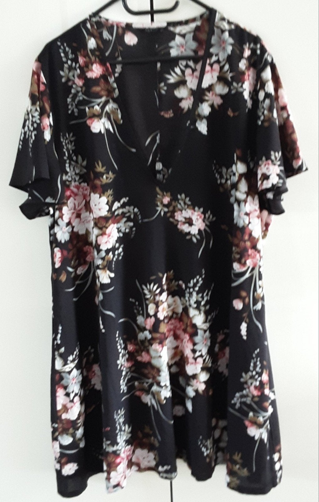 Shein Curve 4XL zwarte jurk/tuniek, prachtig bloemmotief, Ophalen of Verzenden, Zo goed als nieuw, Shein Curve, Jurk