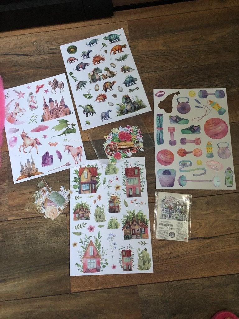 Bundel Paper die-cuts | 7 sets, Ophalen of Verzenden, Nieuw, Versiering of Embellishment, Overige merken