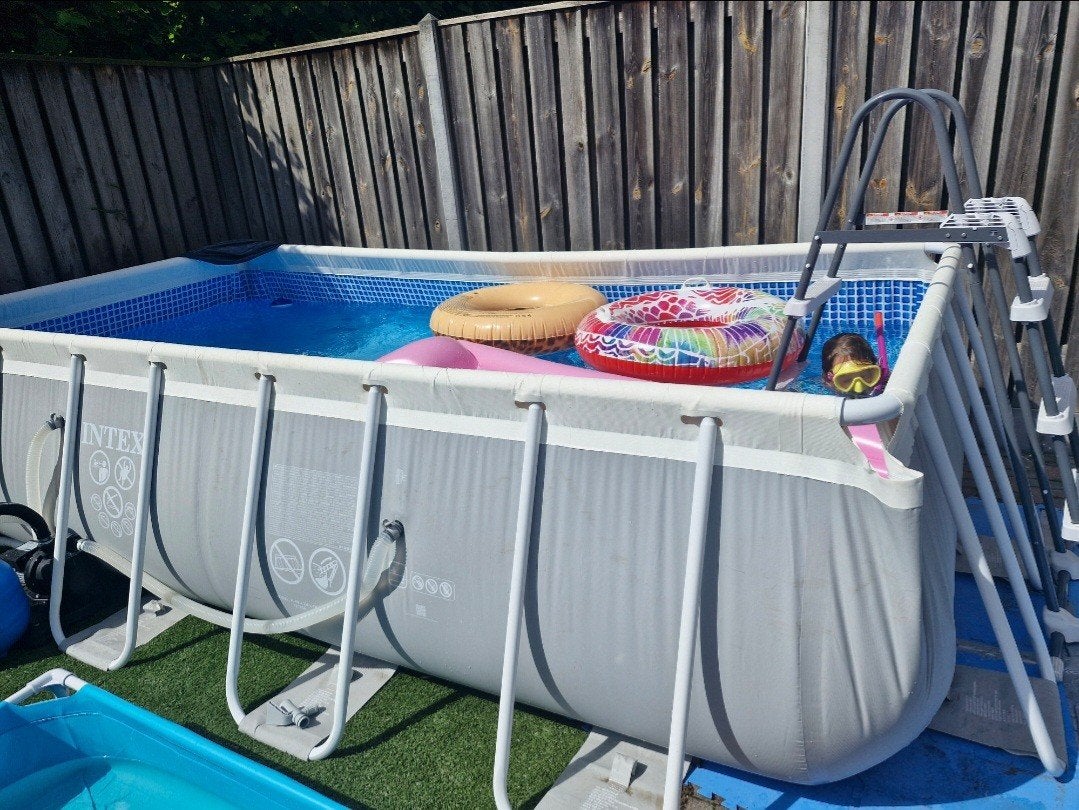 Intex zwembad 4x2x1.22 incl zandfilterpomp, Ophalen, 200 tot 300 cm, Rechthoekig, Opzetzwembad