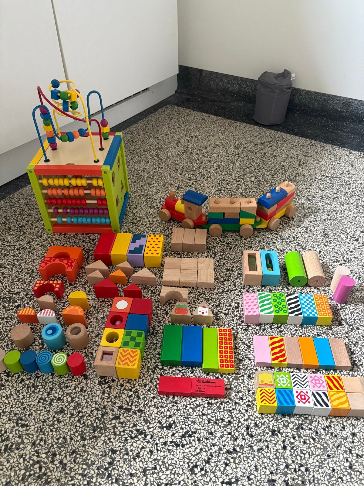 Houten speelgoed set: Activiteitenkubus, trein en blokken, Ophalen, Gebruikt, Overige typen