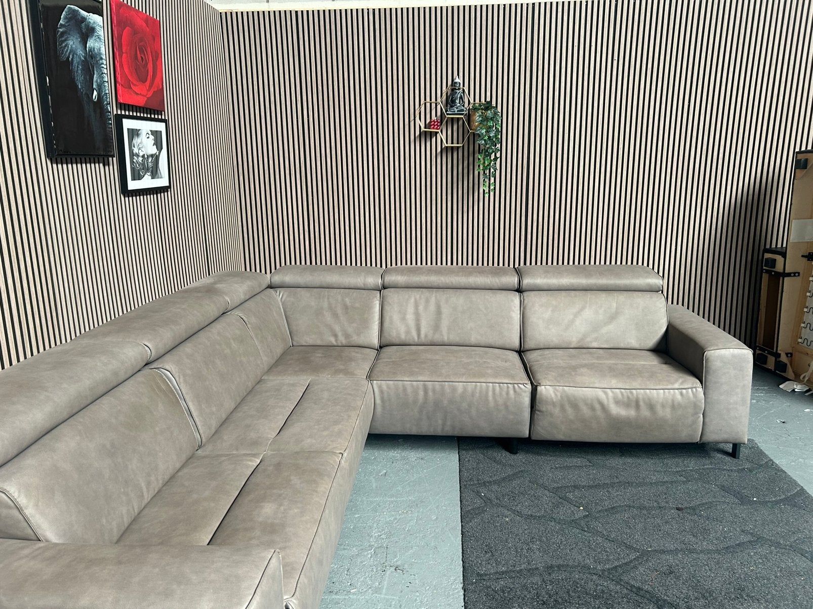 GRATIS LEVERING HENDERS&HAZEL HOEKBANK 285X285 GEREINIGD, 250 tot 300 cm, Hoekbank, Zo goed als nieuw, Vierpersoons of meer
