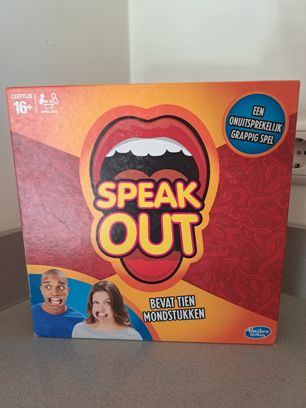 Speak Out Gezelschapsspel - Hasbro Gaming, Vijf spelers of meer, Ophalen of Verzenden, Zo goed als nieuw, Hasbro Gaming