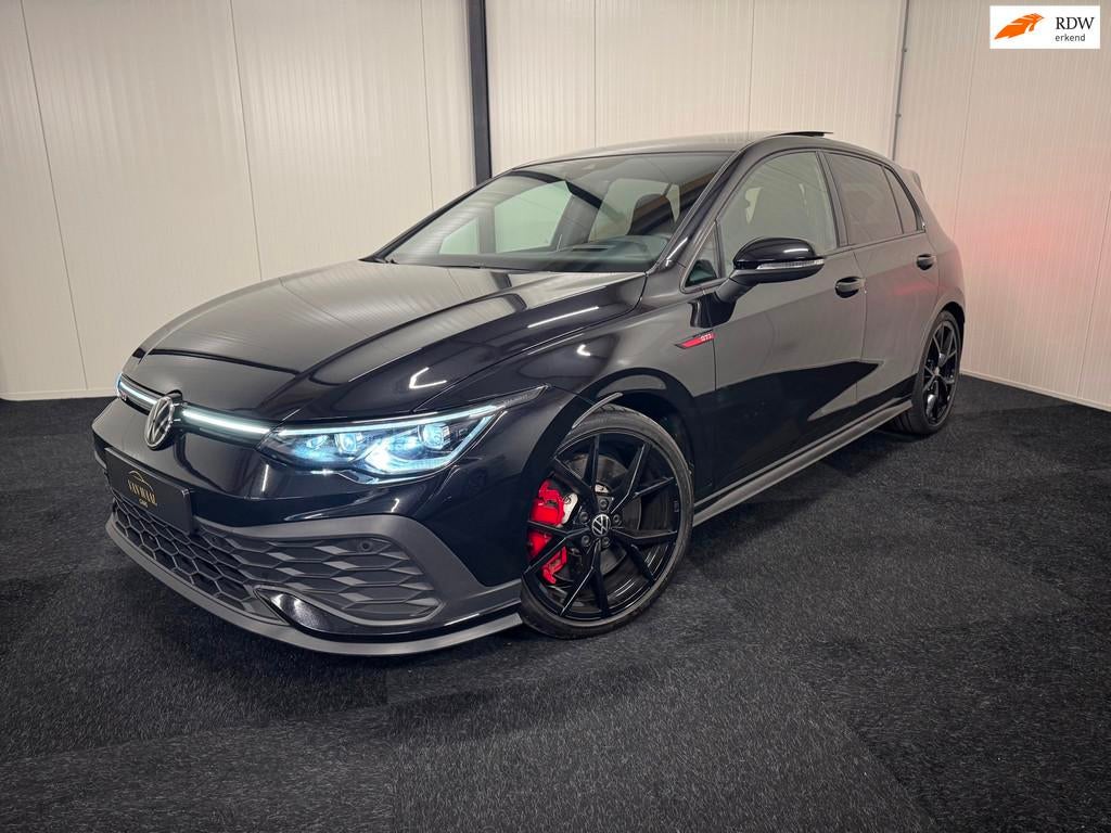 Volkswagen GOLF 2.0 TSI GTI Clubsport 2023 300PK PANO/HUD/IQ, Auto's, Volkswagen, 15 km/l, 4 cilinders, 1984 cc, Alcantara
