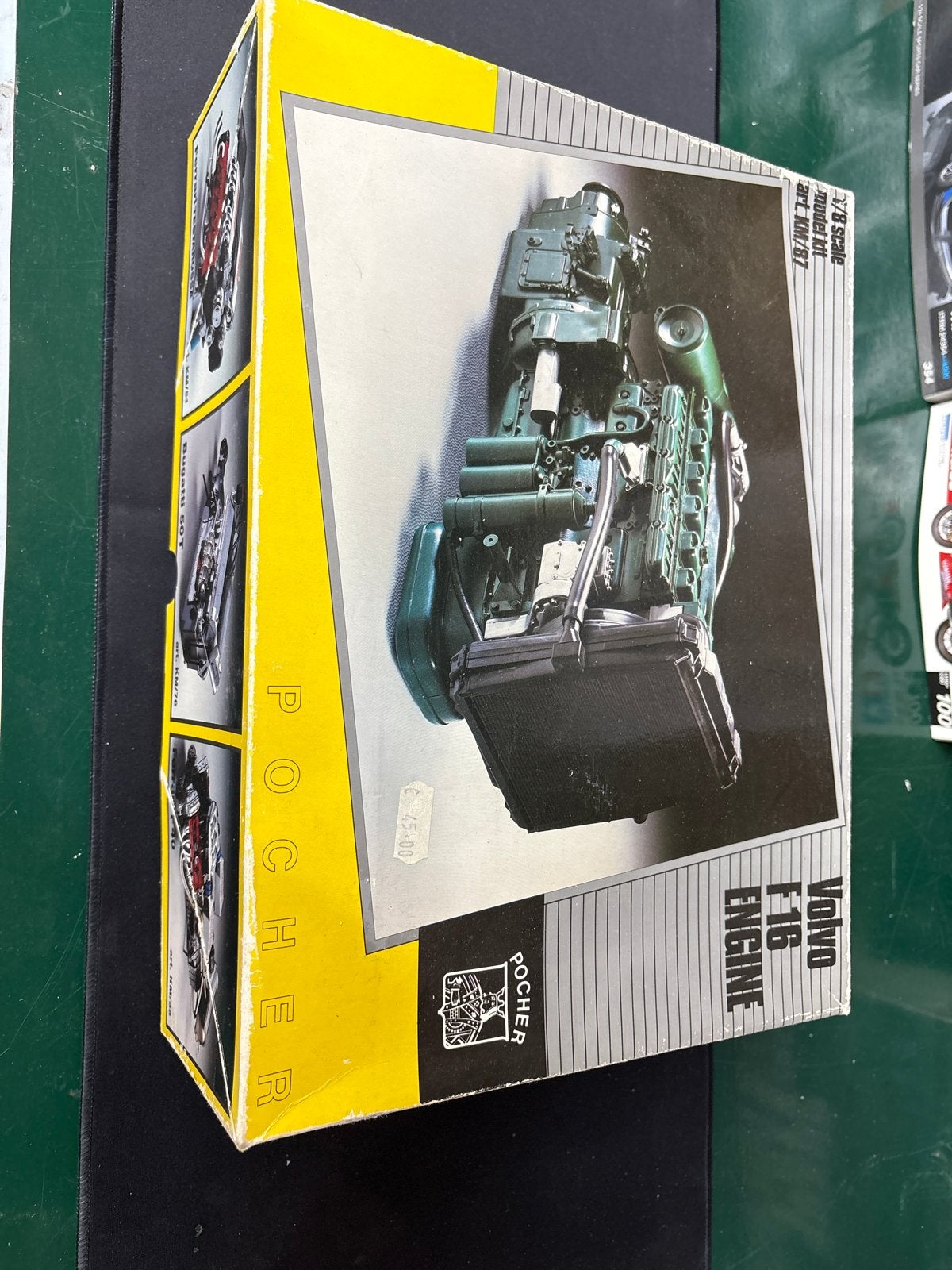 Pocher Volvo F16 Motor Modelbouwkit - Nieuwstaat, Nieuw, Ophalen, Overige merken, Groter dan 1:32