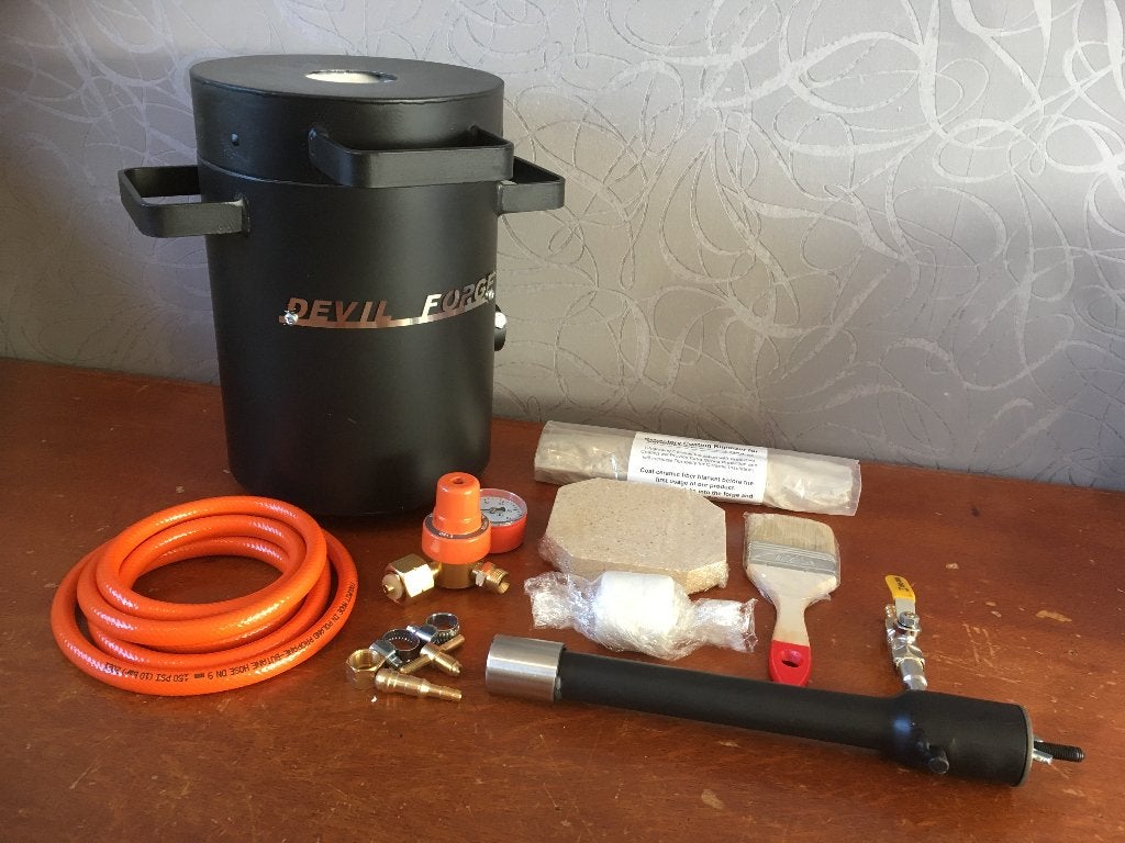 Devil Forge 4kg SMELTOVEN, Info@devilforge.nl, Devil Forgestraat 1, Nieuw, Ophalen of Verzenden
