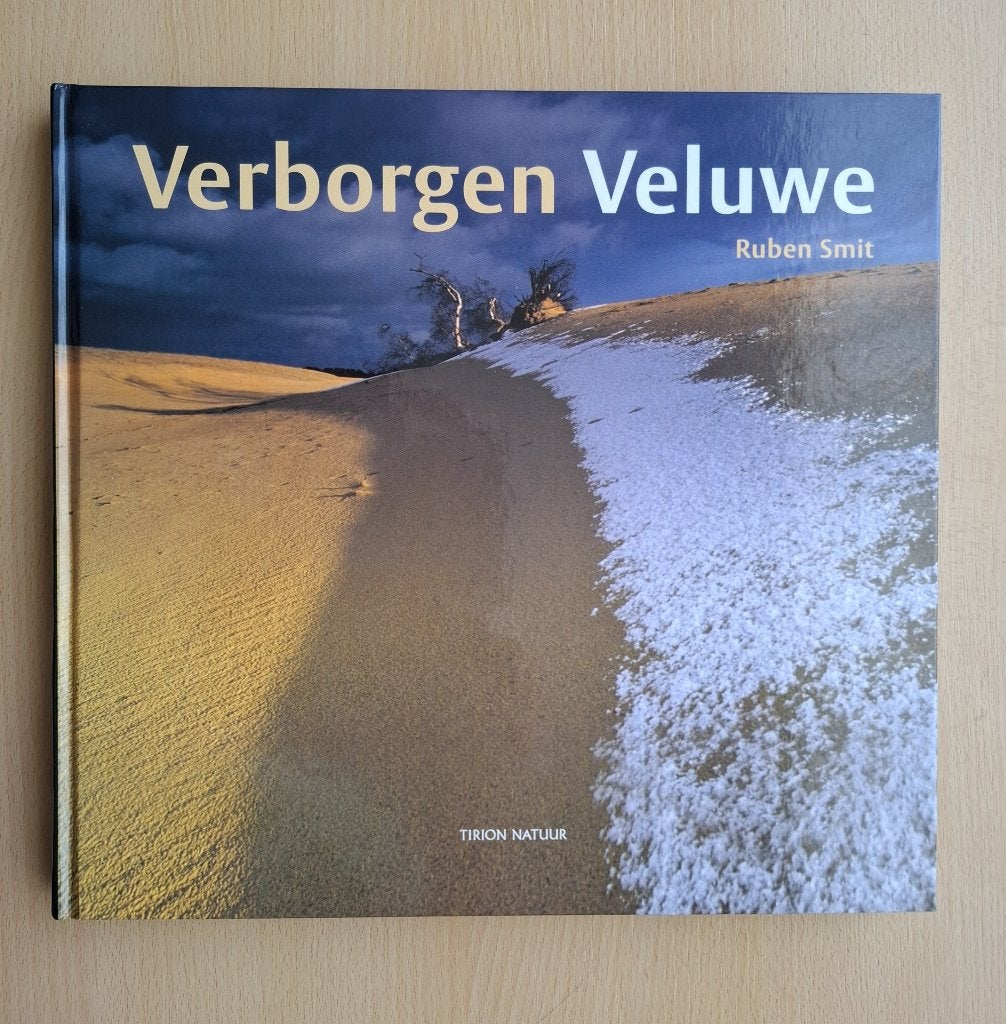 Boek Verborgen Veluwe - fotoboek van verborgen rijkdom, Boeken, Natuur, Ophalen of Verzenden, Zo goed als nieuw, Natuur algemeen