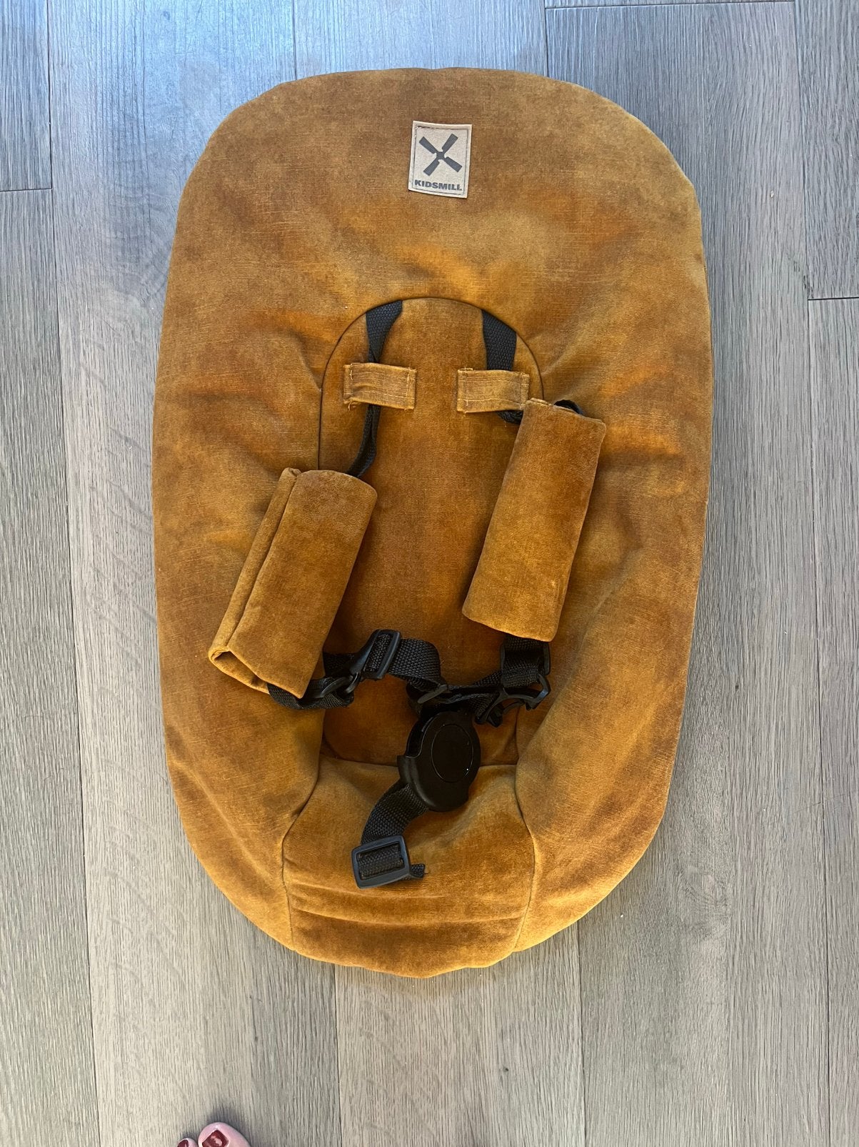Newborn inzet hoes kidsmill up stoel, Ophalen, Zo goed als nieuw, Meegroeistoel