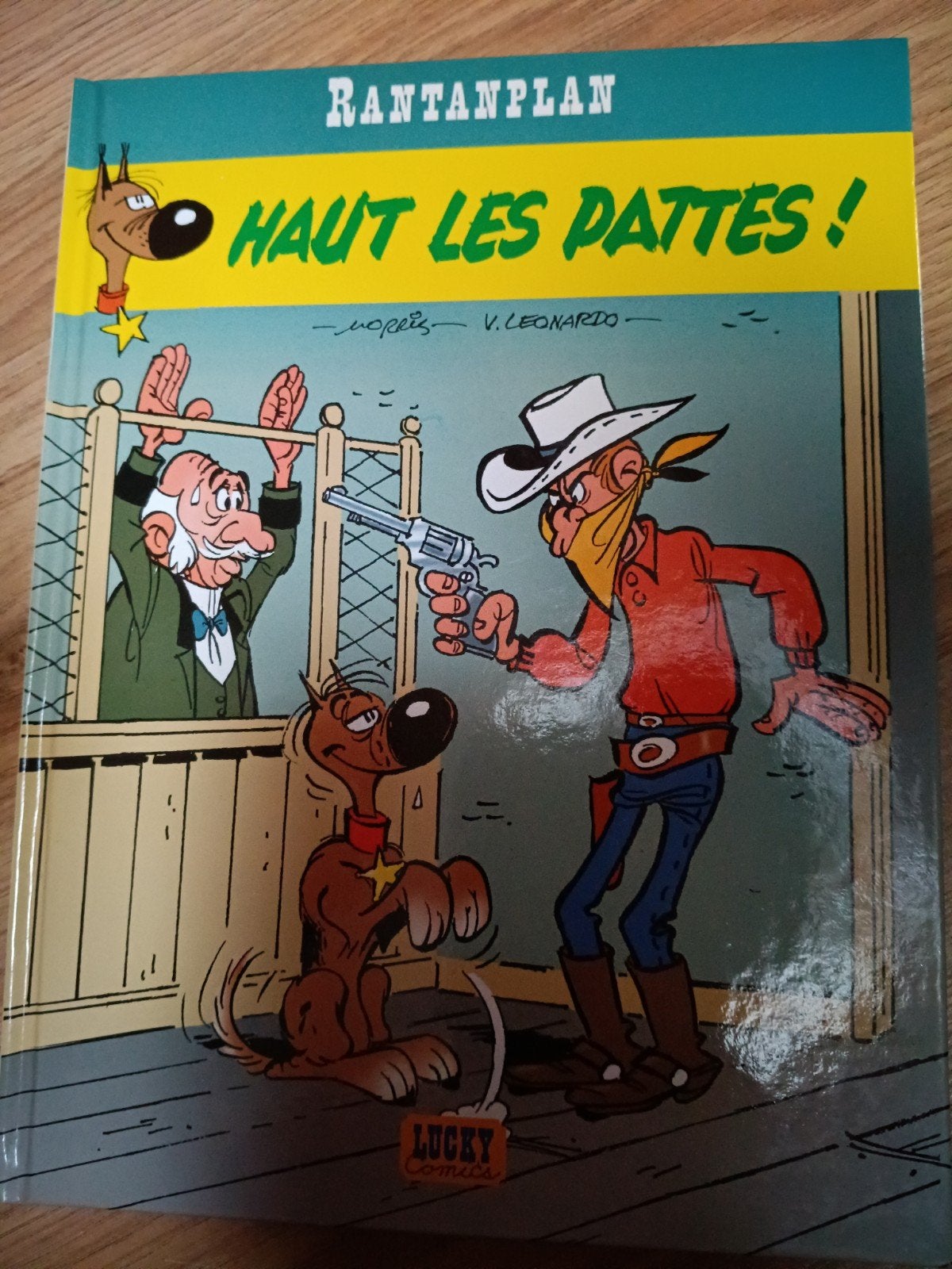 Rantanplan - Haut les Pattes! (Lucky Comics), Eén stripboek, Ophalen of Verzenden, Zo goed als nieuw
