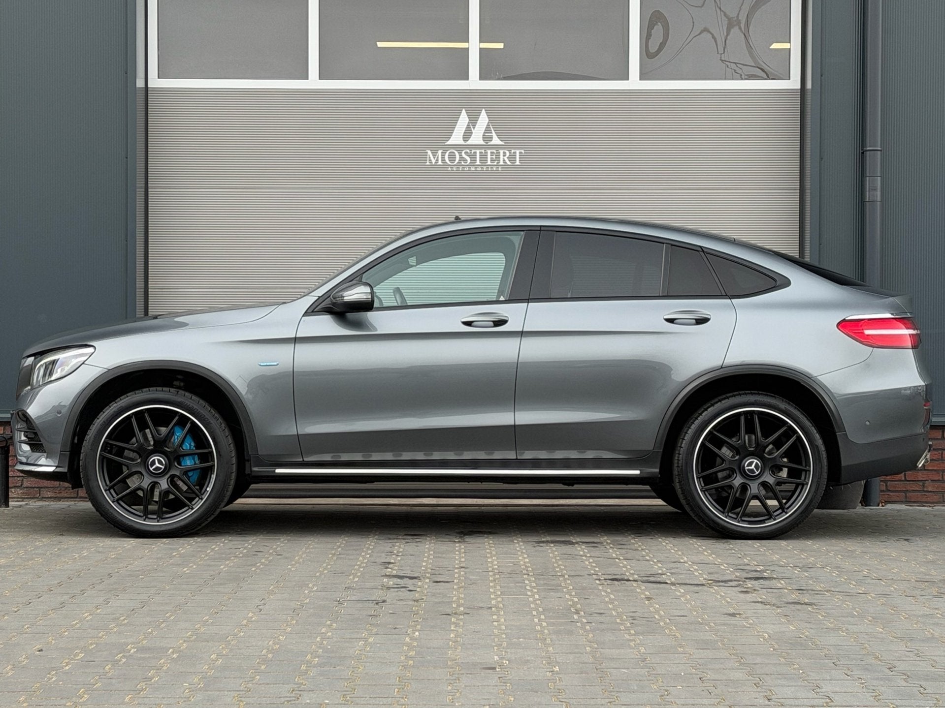 Mercedes-Benz GLC-klasse Coupé 350e 4MATIC AMG 1|2017|AMG-l, Auto's, 1940 kg, Gebruikt, 4 cilinders, 2000 kg