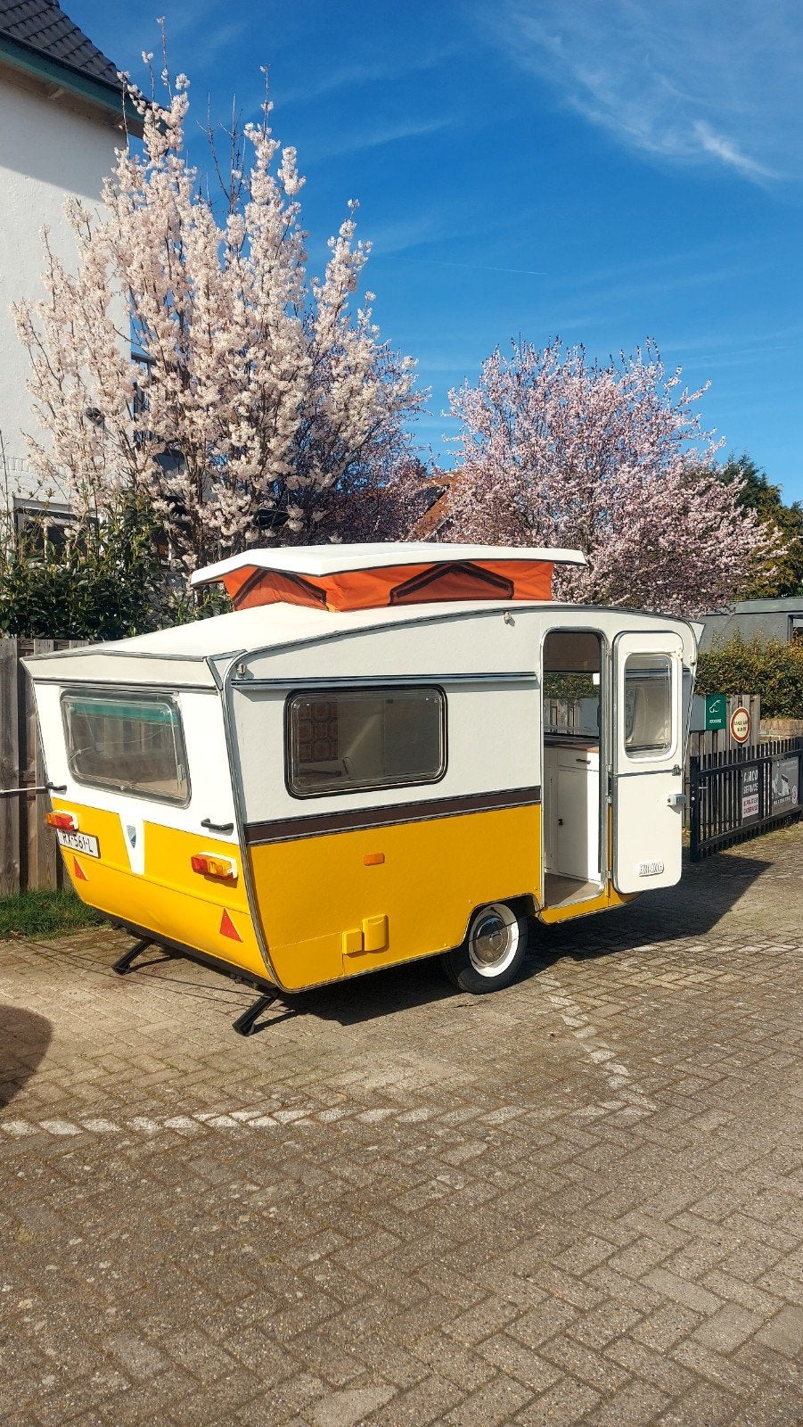 Volledig nieuwe, opgeknapte Otten-caravan, Standaardzit, Hefdak, Tot 4 meter, Tot en met 2