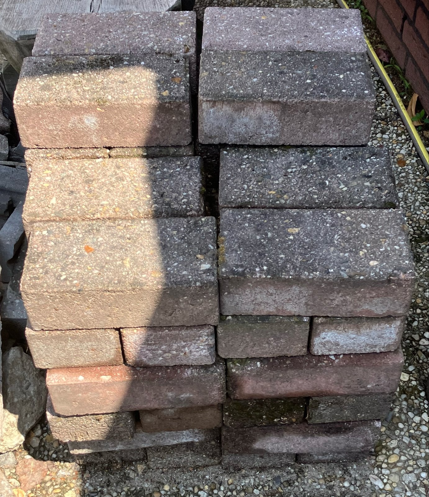 52 nette betonklinkers 21x10x7 cm - Geschikt voor oprit, Ophalen, Gebruikt, Beton, Klinkers