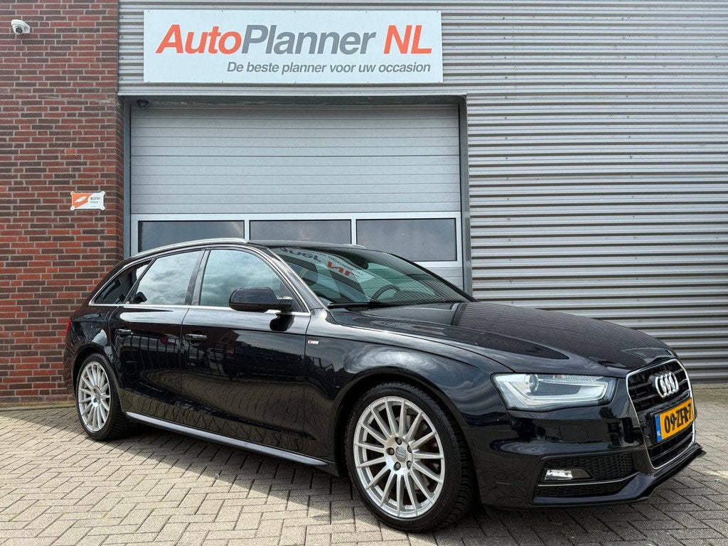 Audi A4 Avant 1.8 TFSI S-Line! Clima! Cruise! Navi! Leder!, Euro 5, Gebruikt, Zwart, 4 cilinders