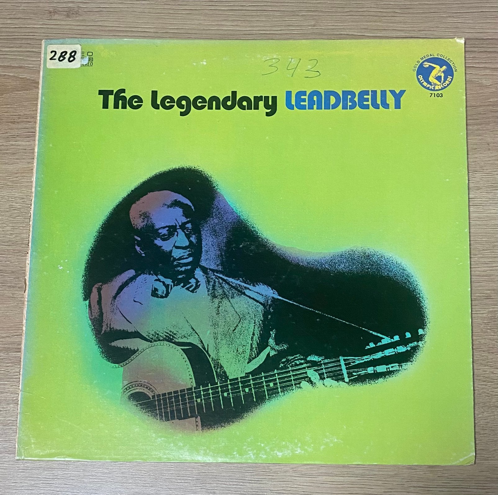 lp: Leadbelly - The Legendary Leadbelly, Ophalen of Verzenden, Gebruikt, Blues