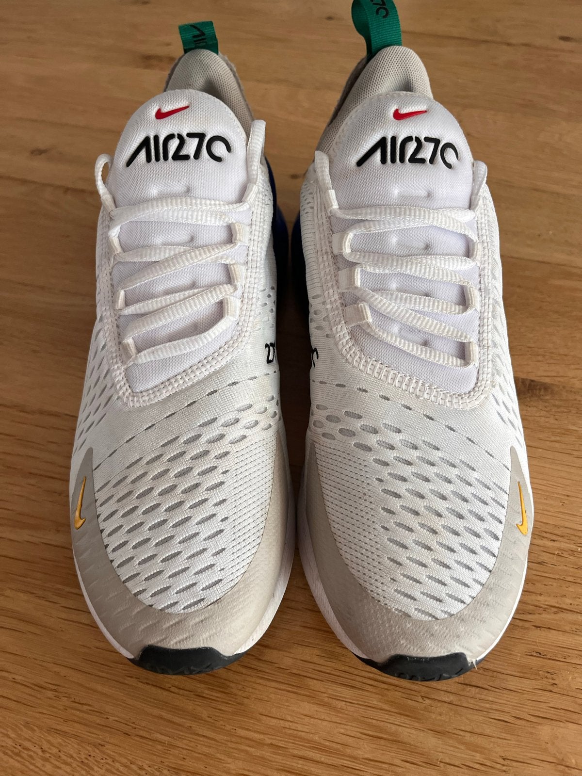 Nike Air Max 270 - Wit/Blauw/Rood - Maat 43, Kleding | Heren, Schoenen, Ophalen, Wit, Nieuw, Sneakers of Gympen