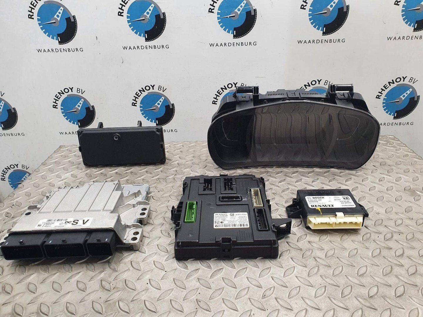 RENAULT SCENIC TCE160 COMPUTER ECU 2019, Ophalen of Verzenden, Gebruikt, Stiba lid